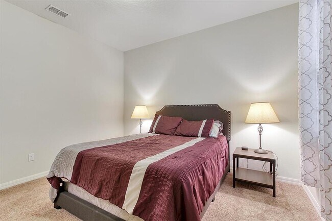 Building Photo - 5611 Barletta Dr