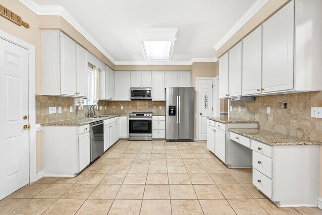 Building Photo - 1108 Brittley Way