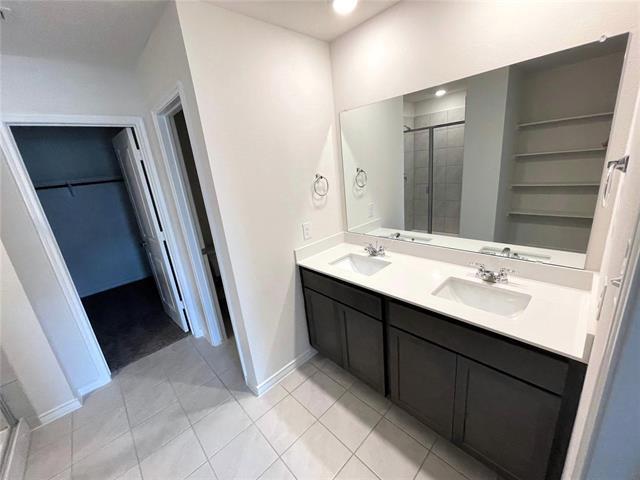 Building Photo - 603 Willow View Way