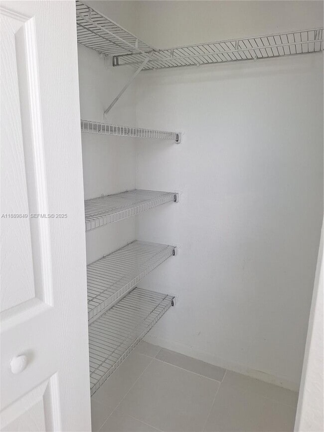 Building Photo - 6621 Winfield Blvd