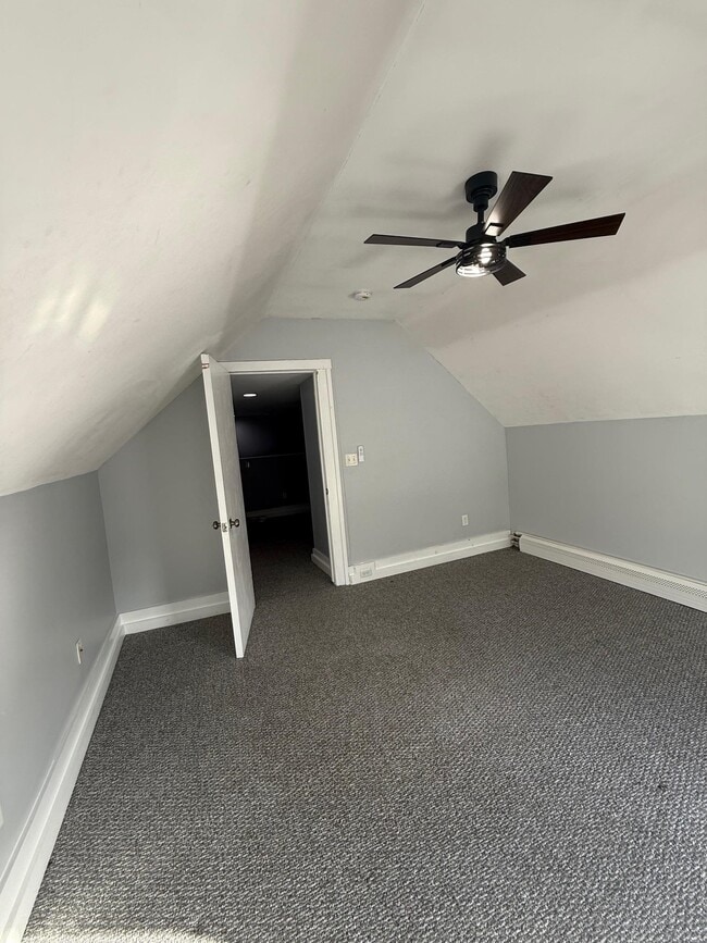 Building Photo - 3 Broadway