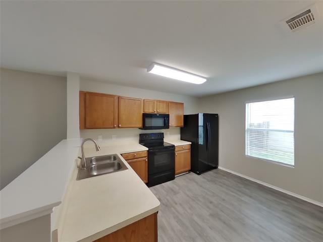 Building Photo - 1601 Vineridge Ln