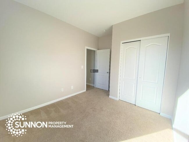 Building Photo - Charming 4 Bed, 3 Bath Home Corner Lot in Indian Trail!