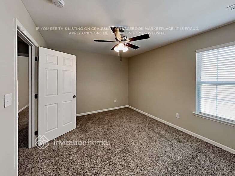 Building Photo - 2702 Cider Ridge Rd