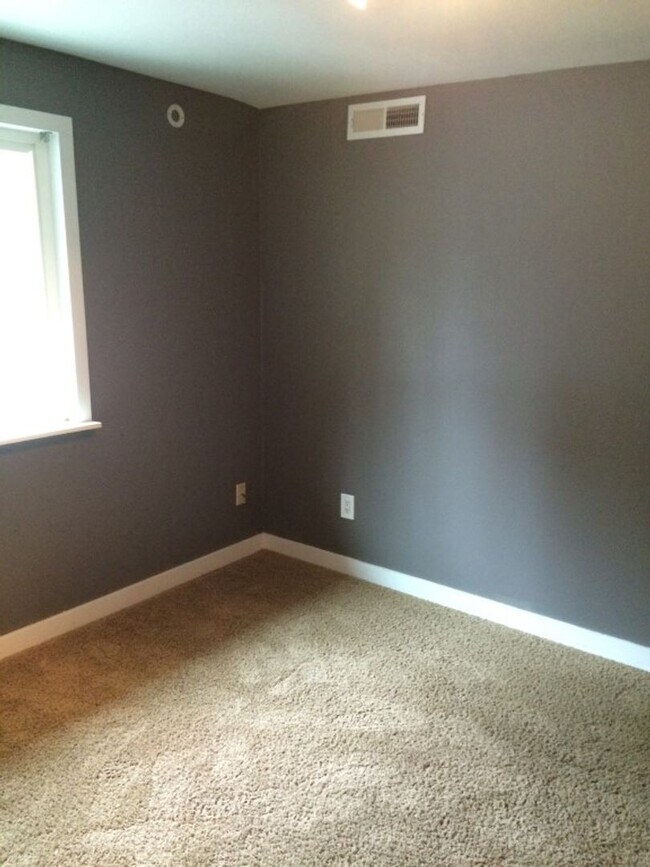 Building Photo - Cozy 2 Bedroom in Bellingham!