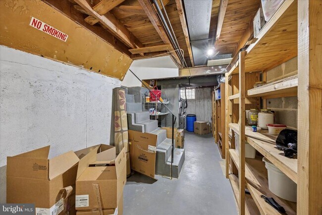 Building Photo - 805 Selma St