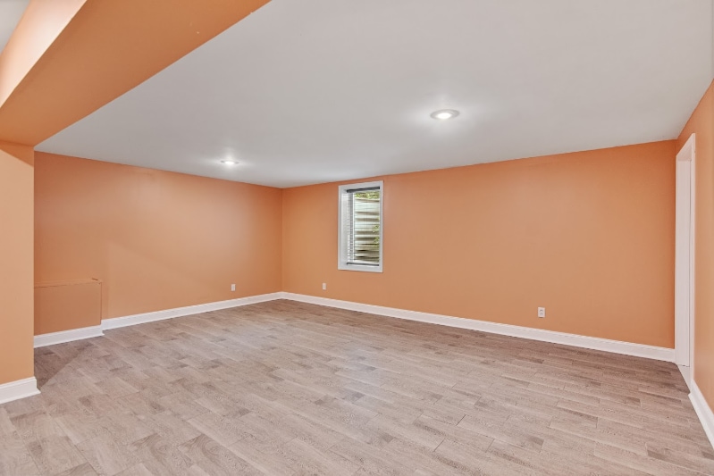 Building Photo - 409 Holy Cross Rd