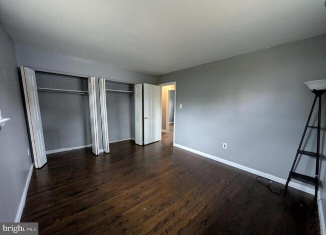 Building Photo - 126 Juniper Ave