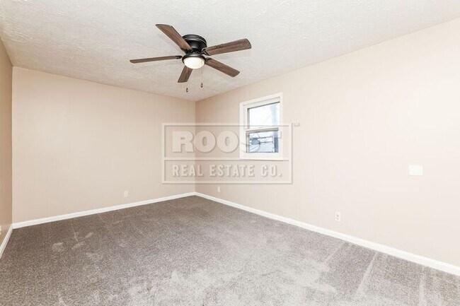 Building Photo - 103 N Clairmont Ave