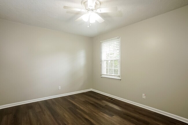 Building Photo - 3410 Wentworth Pl