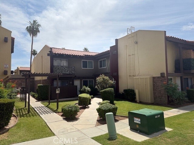 Building Photo - 51025 Avenida Martinez
