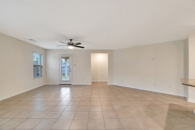 Building Photo - 9403 Castillo Ct