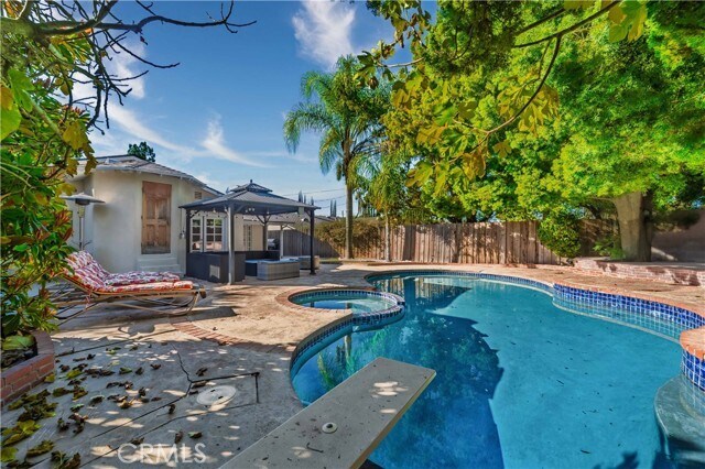 Building Photo - 21711 Mulholland Dr