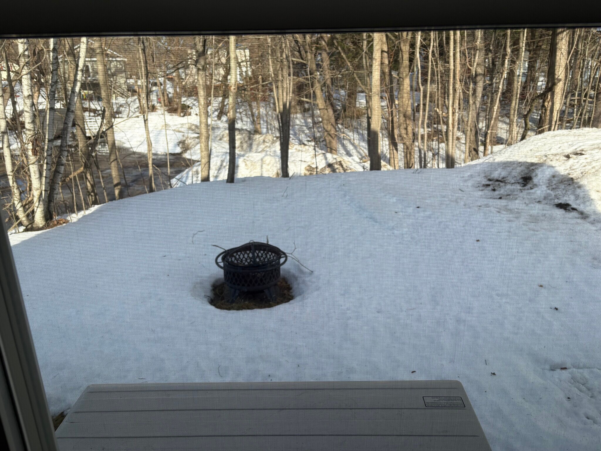 Building Photo - 598 Main St