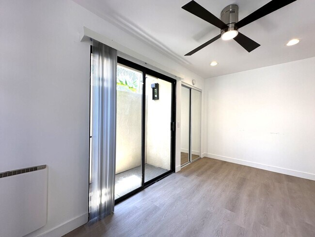 Building Photo - 401-405 Westbourne St