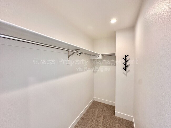 Building Photo - 3360 W 38th Ave