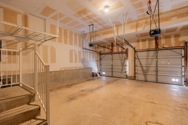 Building Photo - 21226 Villa Valencia