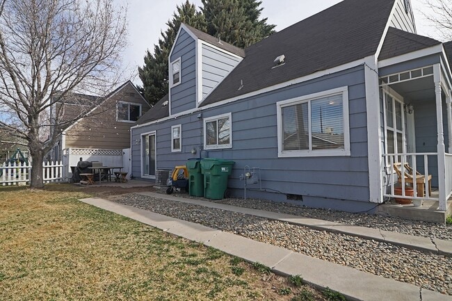 Building Photo - 2642 Fanto Ct