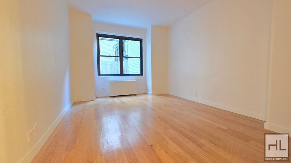 Building Photo - Midtown East 2-Bed, 2-Bath with Private Patio