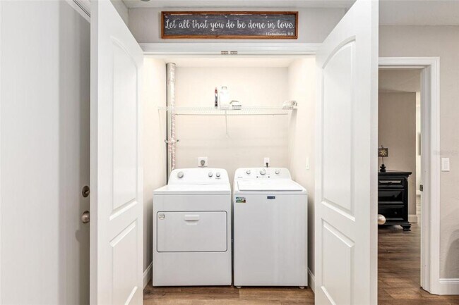 Building Photo - 4530 SE 14th St