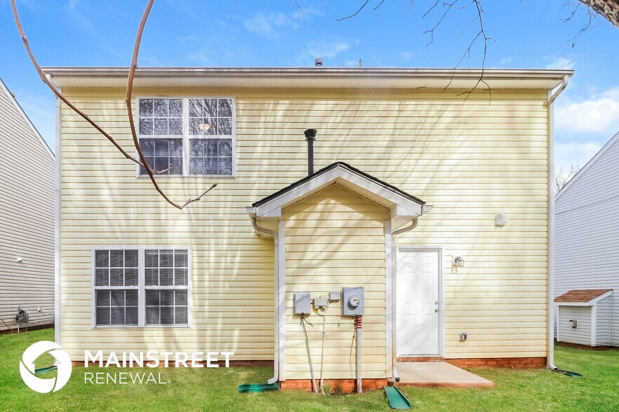 Building Photo - 3219 Braden Dr