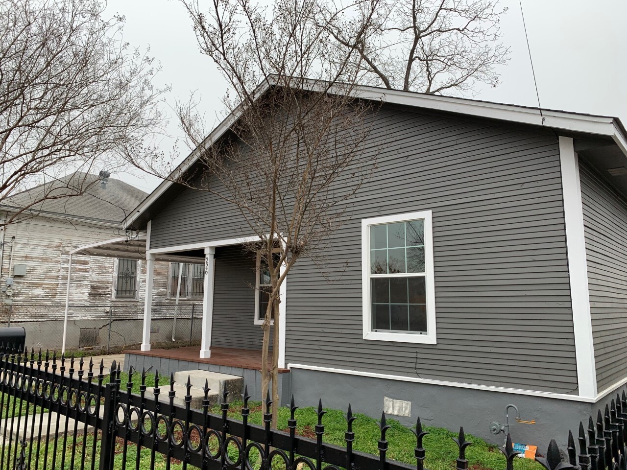 Building Photo - 226 Douglas Way St