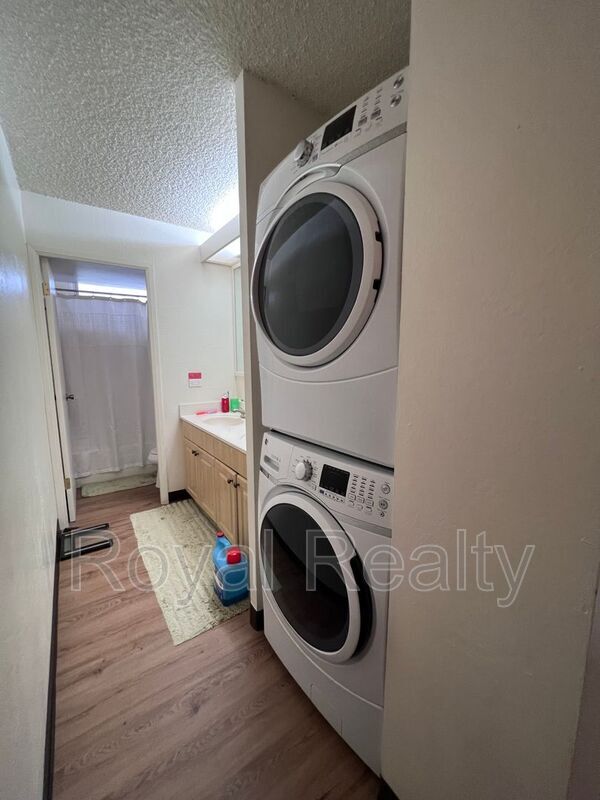 Building Photo - 98-410 Koauka Lp