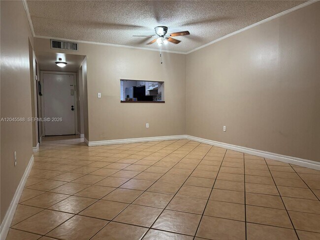 Building Photo - 10865 SW 112th Ave