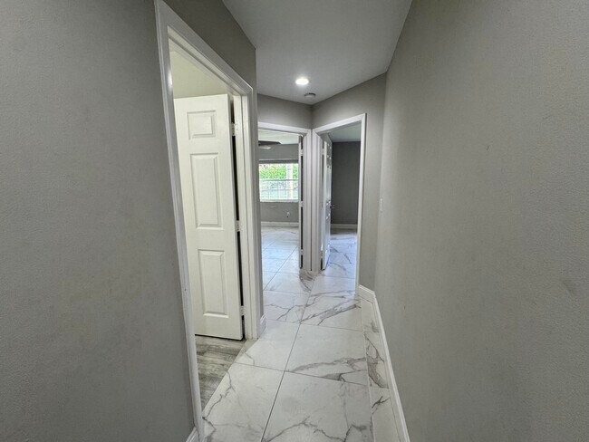 Building Photo - 18750 Caspian Cir