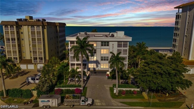 Building Photo - 9517 Gulf Shore Dr