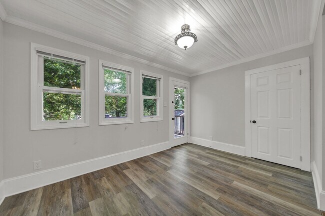 Building Photo - Restored Victorian Home
