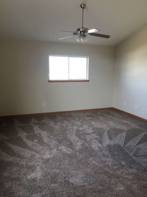 Building Photo - 108 Paradise Cir