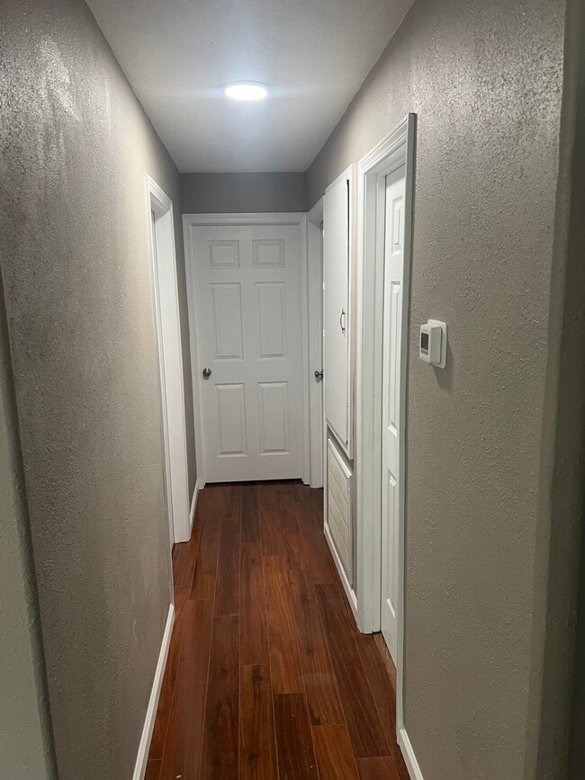 Building Photo - 7984 Fm