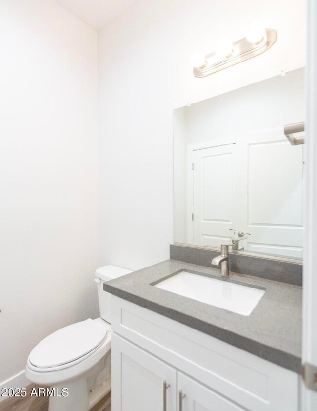 Building Photo - 1850 N 51st St