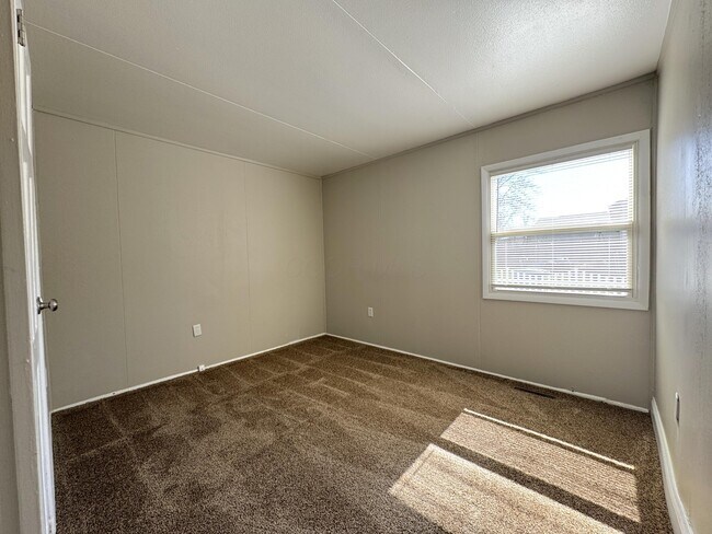 Building Photo - 2656 Glenbar Ct