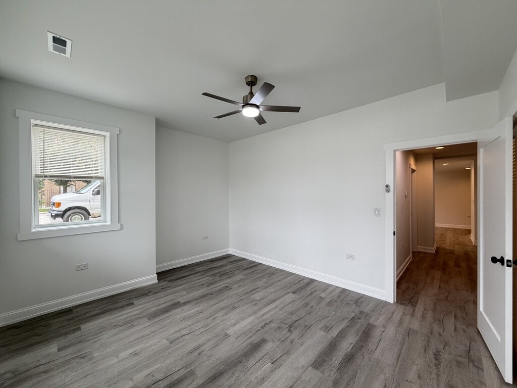 Building Photo - 3759 N Kimball Ave
