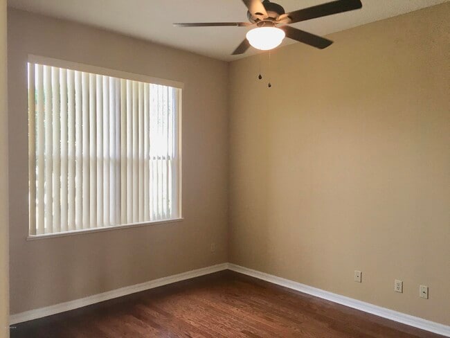 Building Photo - 2254 Brightwood Cir