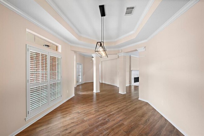 Building Photo - 7319 Emerald Glen Dr