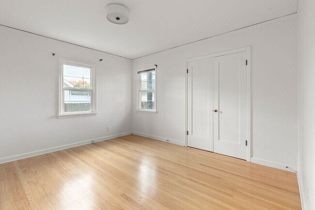 Building Photo - 4707 N Willamette Blvd