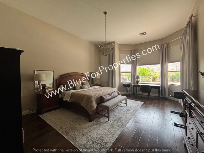 Building Photo - 6340 N Pinnacle Ridge Dr