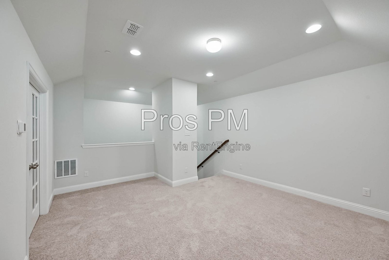 Building Photo - 4256 Mingo Dr