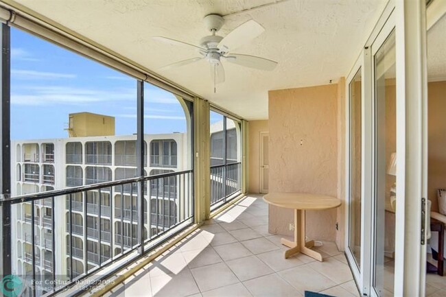 Building Photo - 1627 Riverview Rd