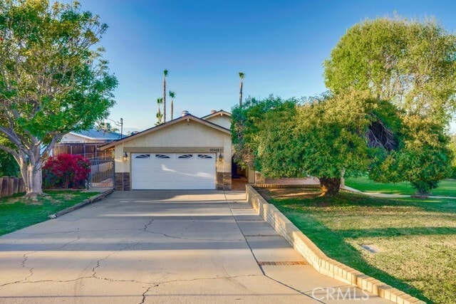 Primary Photo - 14448 Oakley Dr