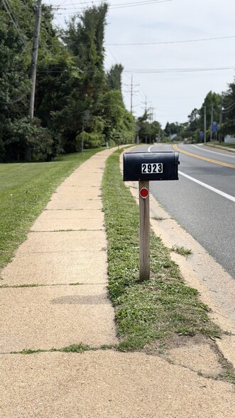 Mail Box - 2923 Shipley Rd