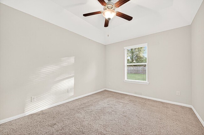 Building Photo - 2803 Monarch Xing