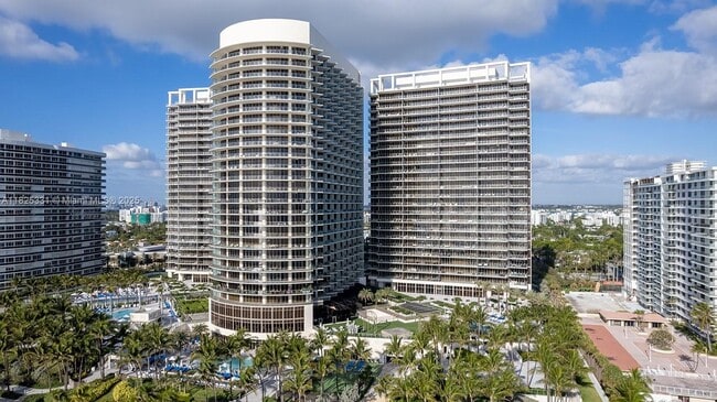 Building Photo - 9701 Collins Ave