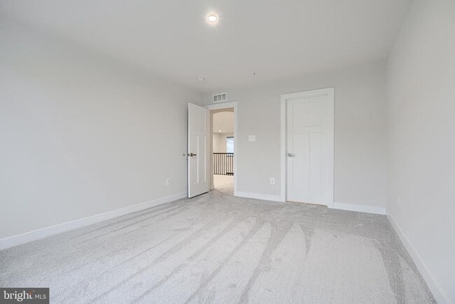 Building Photo - 13605 Otono Dr