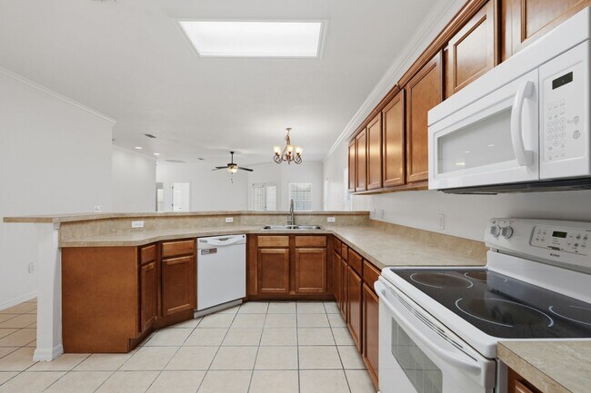 Building Photo - 1316 NW 120th Way