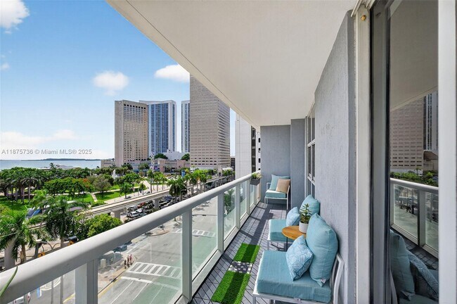 Building Photo - 50 Biscayne Blvd