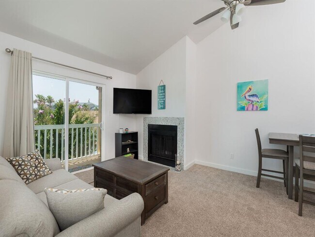 Building Photo - 3506 Cove View Blvd